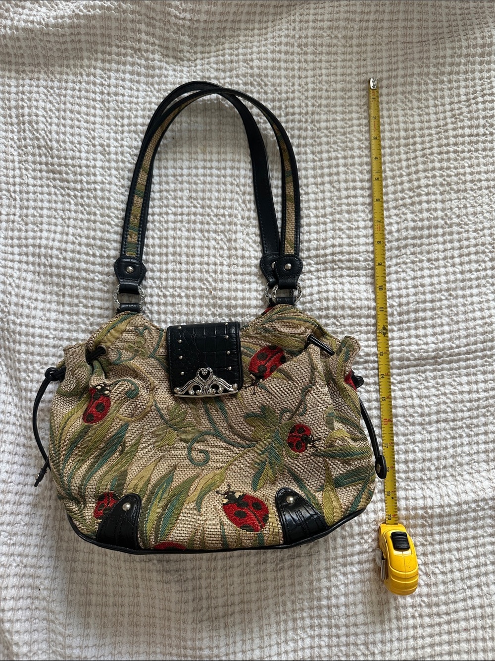Vintage Ladybug Embroidered Canvas Shoulder Bag Silver Hardware - Picture 10 of 14